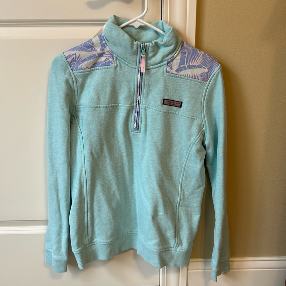 Vineyard Vines quarter zip, women’s size small.